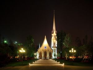 南湖国际中心 4室2厅 南