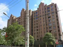 刚需小夫妻看过来,这套装修爱不爱,好楼层靠河,低密度,好停车