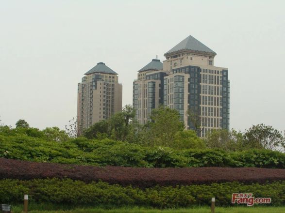京华城中城实景图
