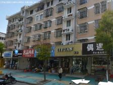 中等装修 设施齐全 含朝南车库21.46平