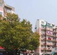 地段好,交通便利,地铁4号柳西,中间层,诚心出售