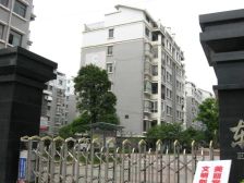 三闾,东经名邸,东方星城,鼎丰金城里。