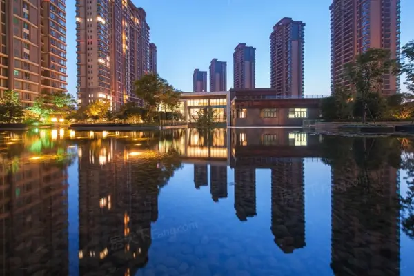 雅居乐藏龙御景