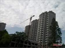 东丽上岛顶楼复式180平毛坯可自由装修五一广场旁