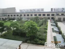 地铁口电梯房毛坯房,户型方正,房东诚心出售