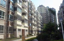 步梯房,公摊小,带自用大露台,拎包就能入住
