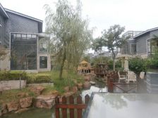 万华紫金花苑 5室2厅 南