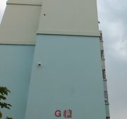 银海区新大润发商圈,侨港风情街华侨公寓小区