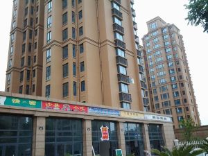 宝翠精装三房,房东诚心出售,满五唯一