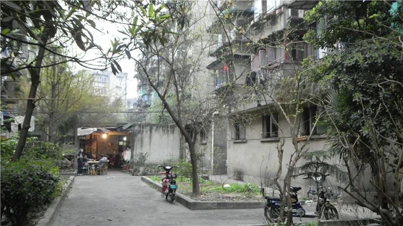 小区相关图
