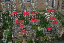 江湾山语城靠江