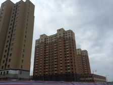 水岸花城 好楼层 采光视野都很好 格局也不错