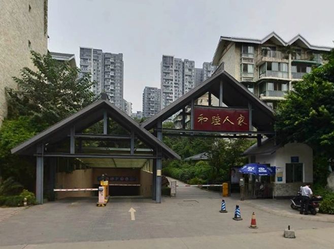 小区相关图