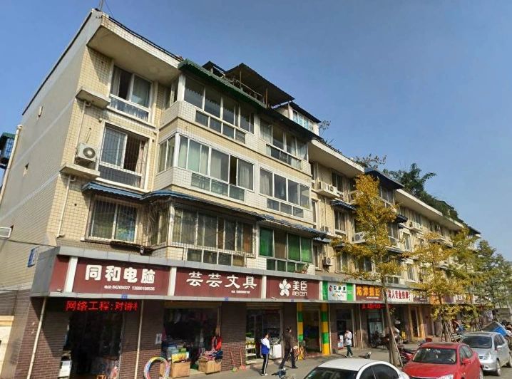 小区相关图