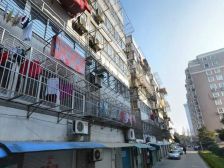 户型方正 采光充足 精装修 拎包入住, 有车库