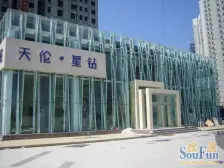 临河小区与CBD一路之隔2010年次新房