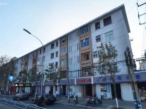 五龙云璟旁,绿苑,两室一厅带车库,急售