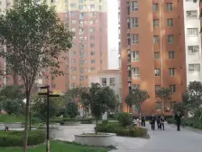 此房满五,业主急售,三环内,双气,北龙湖旁边