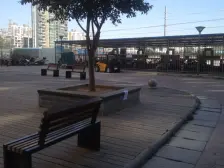 花园路与国基路双地铁口,朝南一居室急售!