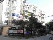 7、13号双轨,大一房,精装修,随时看,业主诚意出售