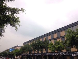 品源IHOME1室0厅东南