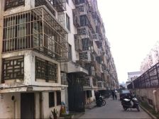 公园一村 配套齐全 交通便利 此房满五唯一