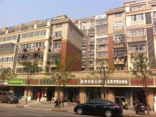 户型方正小区首排无遮挡 华润与万达商圈均相邻 价格好