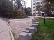 地铁口!环境优美,亚新、多层大复式,带30平露台!