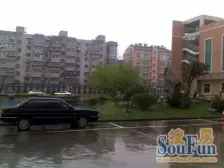 农业路30附1号院 4室1厅 南 北