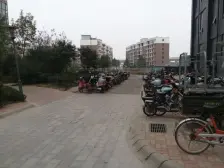 北龙湖旁,少有电梯Loft住宅,楼下公园,配套完善