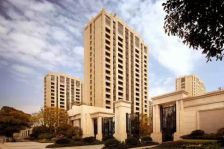 带产权车位近地铁,电梯房,无抵押产权清晰,总监强推