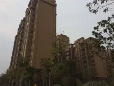 两梯两户,改善小区,南北通透,地铁口,绿化面积大