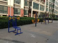 永基美邻,顶楼带阁楼,精装修,满五年,诚心卖