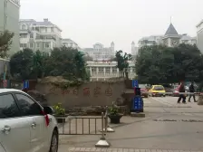 三环内 锦艺旁 大社区 ,多层大三房,公摊面积少