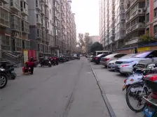 警官公寓 标准大两房 中间好楼层 诚心出售