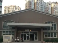 改善大四房,中低楼层采光好,不临大路,有车位诚心卖