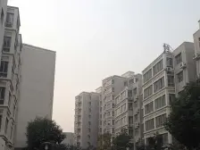 六号线地铁口 中间楼层,标准一室一厅,满五年无贷款