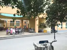 一楼带40平小院全屋定制精装修南北通透三房