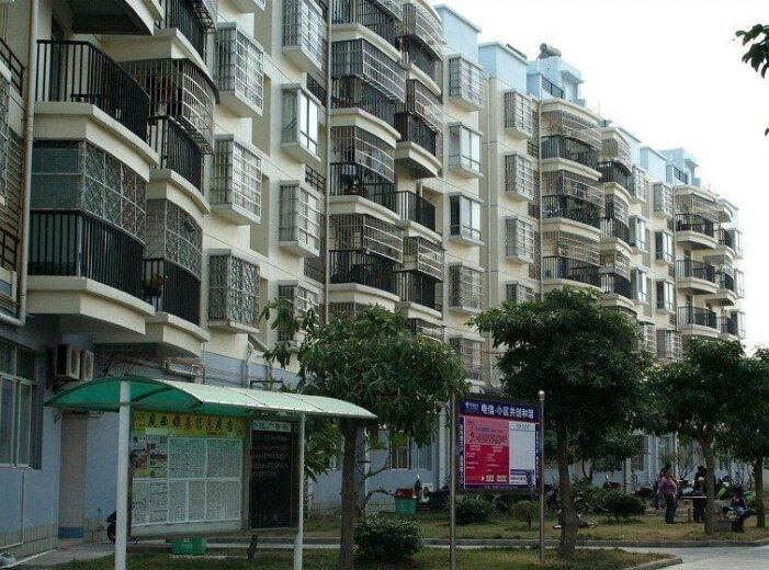 小区相关图