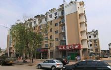 此房多层 公摊小 交通便利 采光充足