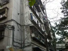 杨家坪 珠江路一房30万