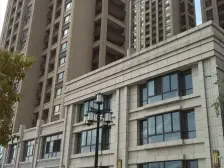 出行方便,楼层好,采光好,房东诚心出售