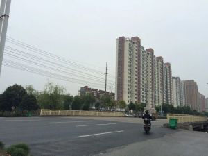 低总价电梯三房凤凰华庭三房随时看双城南本部
