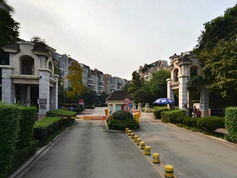 小区相关图
