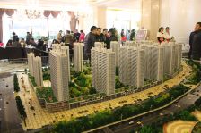 交运永恒华府两室毛坯,中间楼层