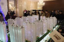 永恒华府四室精装修 好楼层东户 观河景看房方便