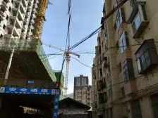 邮电大楼地铁口 金轮广场旁 两室两厅 随时看房