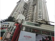 少有跃层户型+屋顶花园很大+大阳台