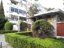 满五一,低楼层,采光好,近金山卫站