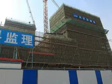 高铁新城复试边户,三面窗户,皆可精装修